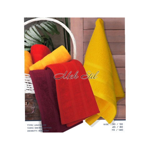 Хавлиени кърпи Микропамук Десен Б579 в цвят малина